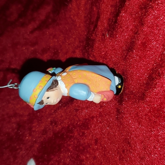 1998 "Bouquet of Memories" Hallmark Keepsake Holiday Ornament - Picture 9 of 13